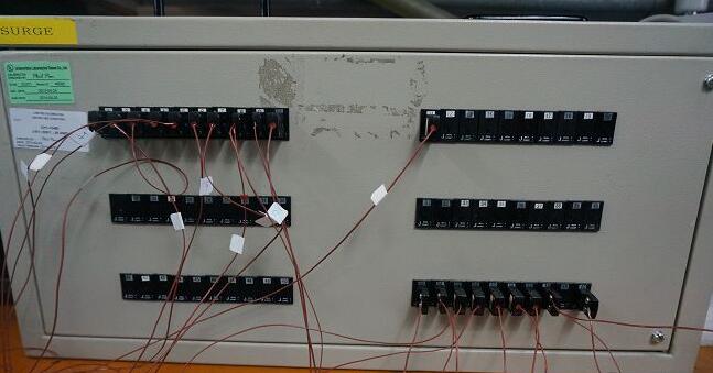 感溫線會連接到統一的控制盒以取得相關溫度數據。