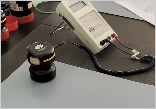 膠墊防靜電檢測機構.jpg 膠墊防靜電檢測機構.jpg