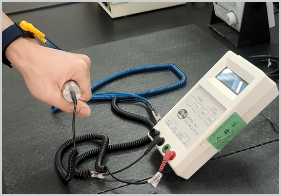 防靜電手環測試機構.jpg 防靜電手環測試機構.jpg